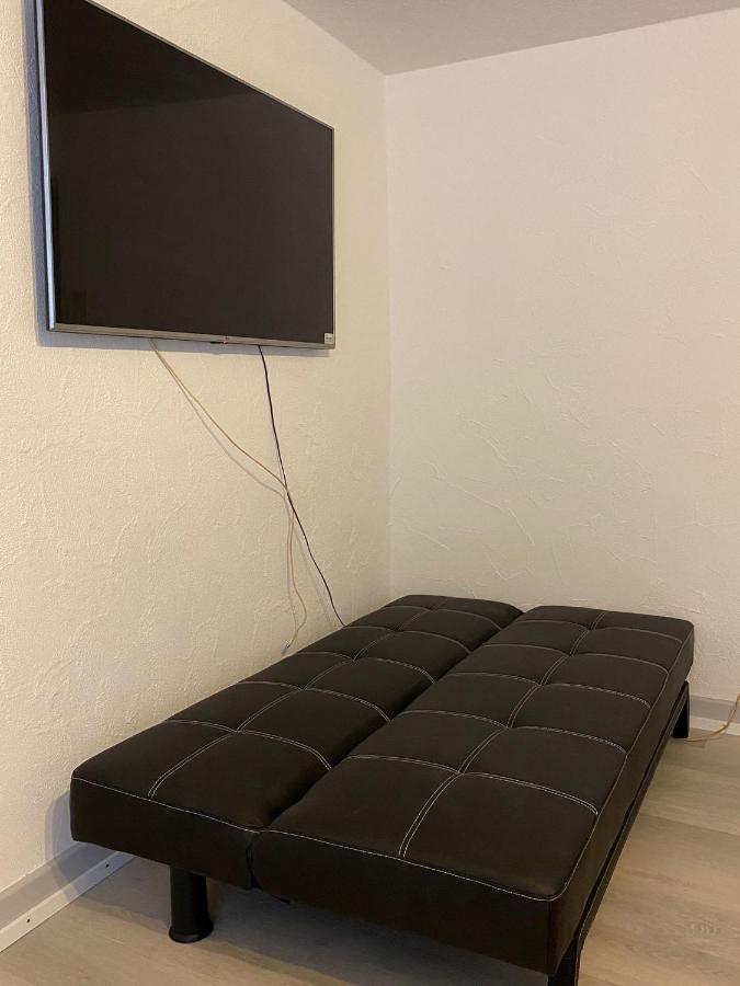 Private Studio Apartment In Bremgarten Extérieur photo